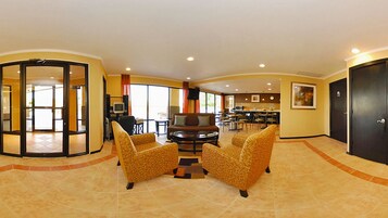 Sala de estar en el lobby