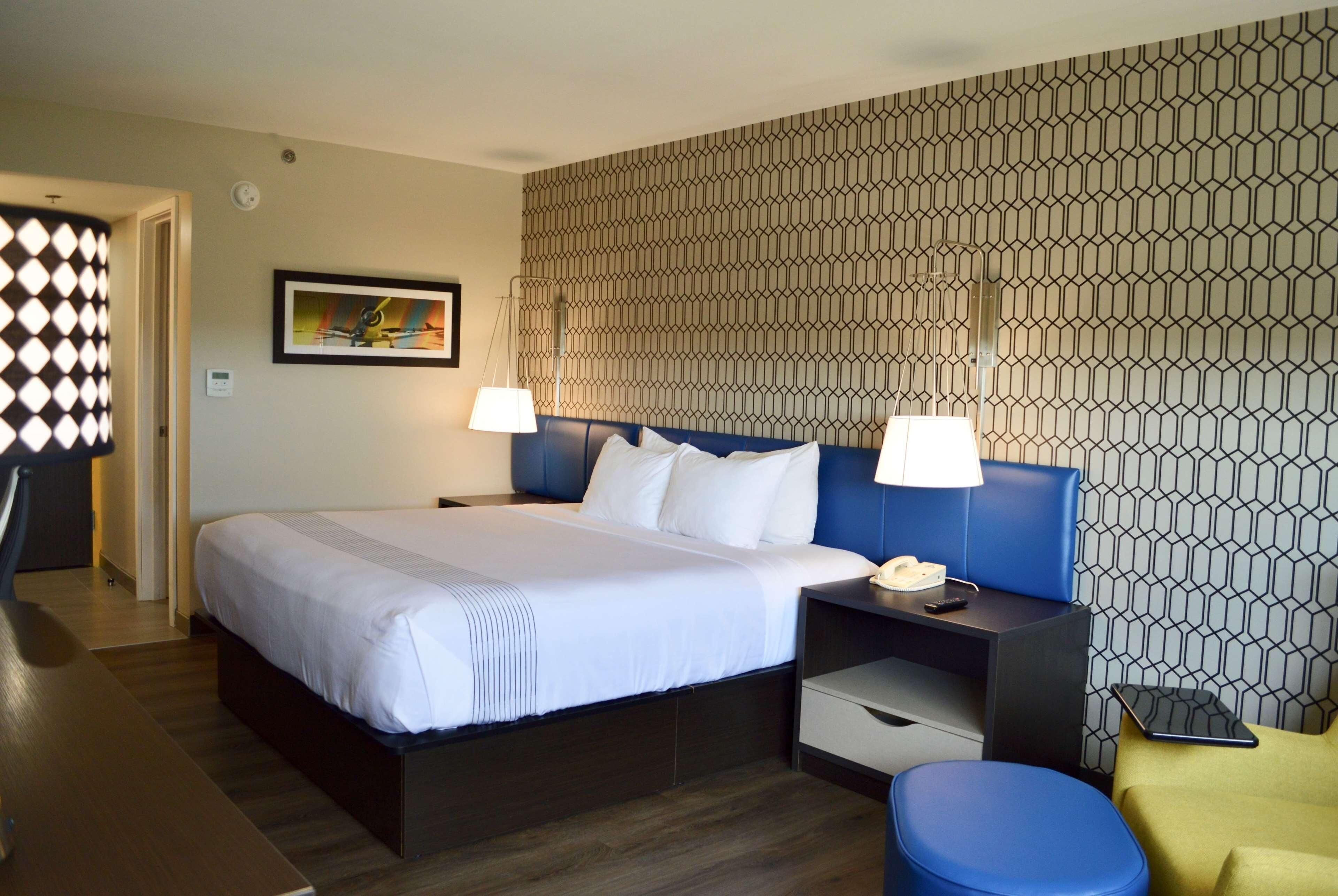 Photo - Ft Lauderdale Hollywood Airport Hotel