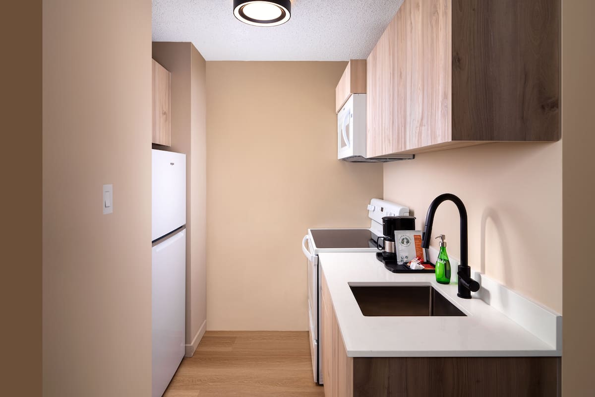 Cambridge Loft | Private kitchen | Fridge, espresso maker, coffee/tea maker, electric kettle