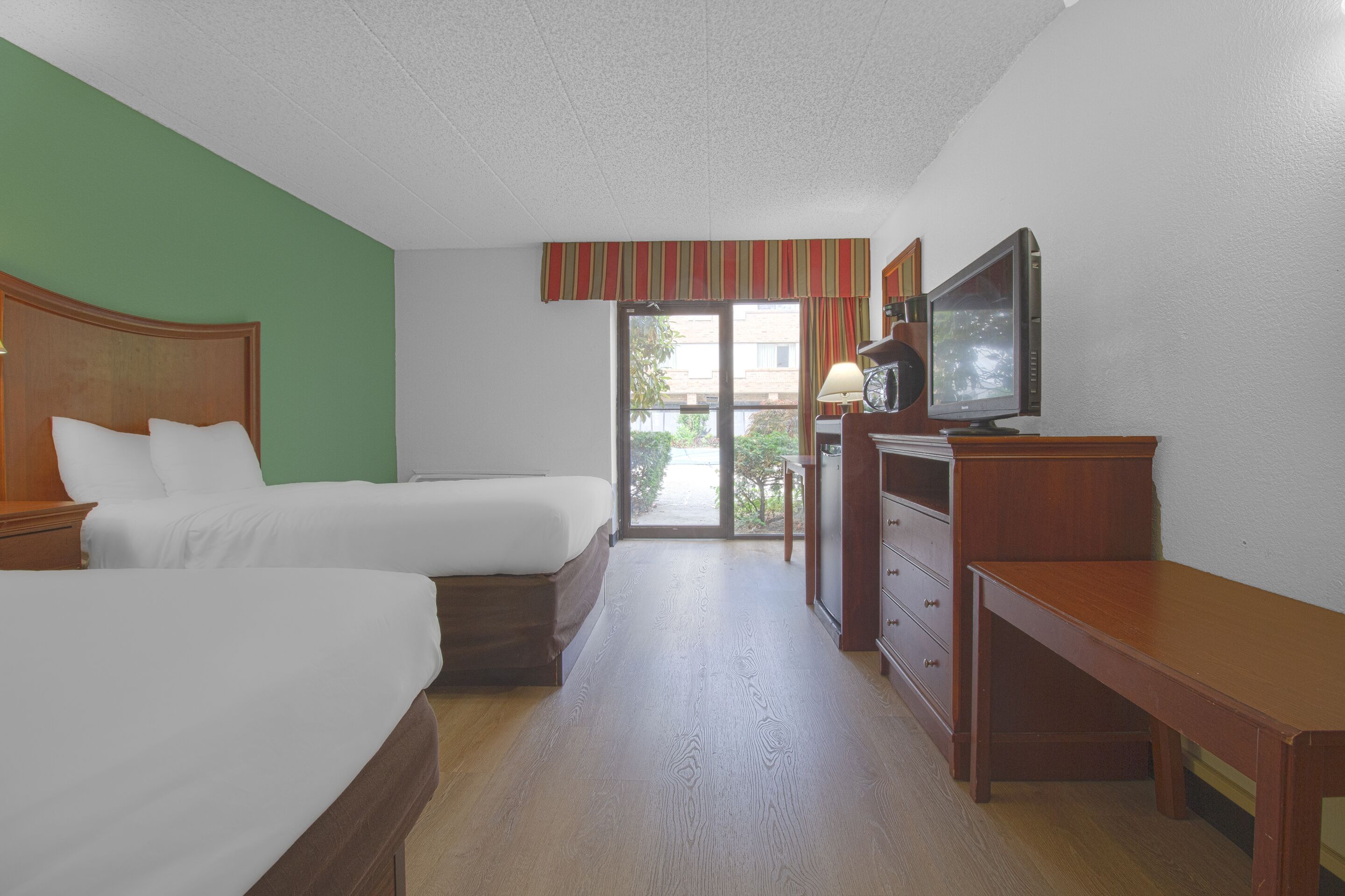 Foto - Tulsa Square Hotel Central, I-44 By OYO