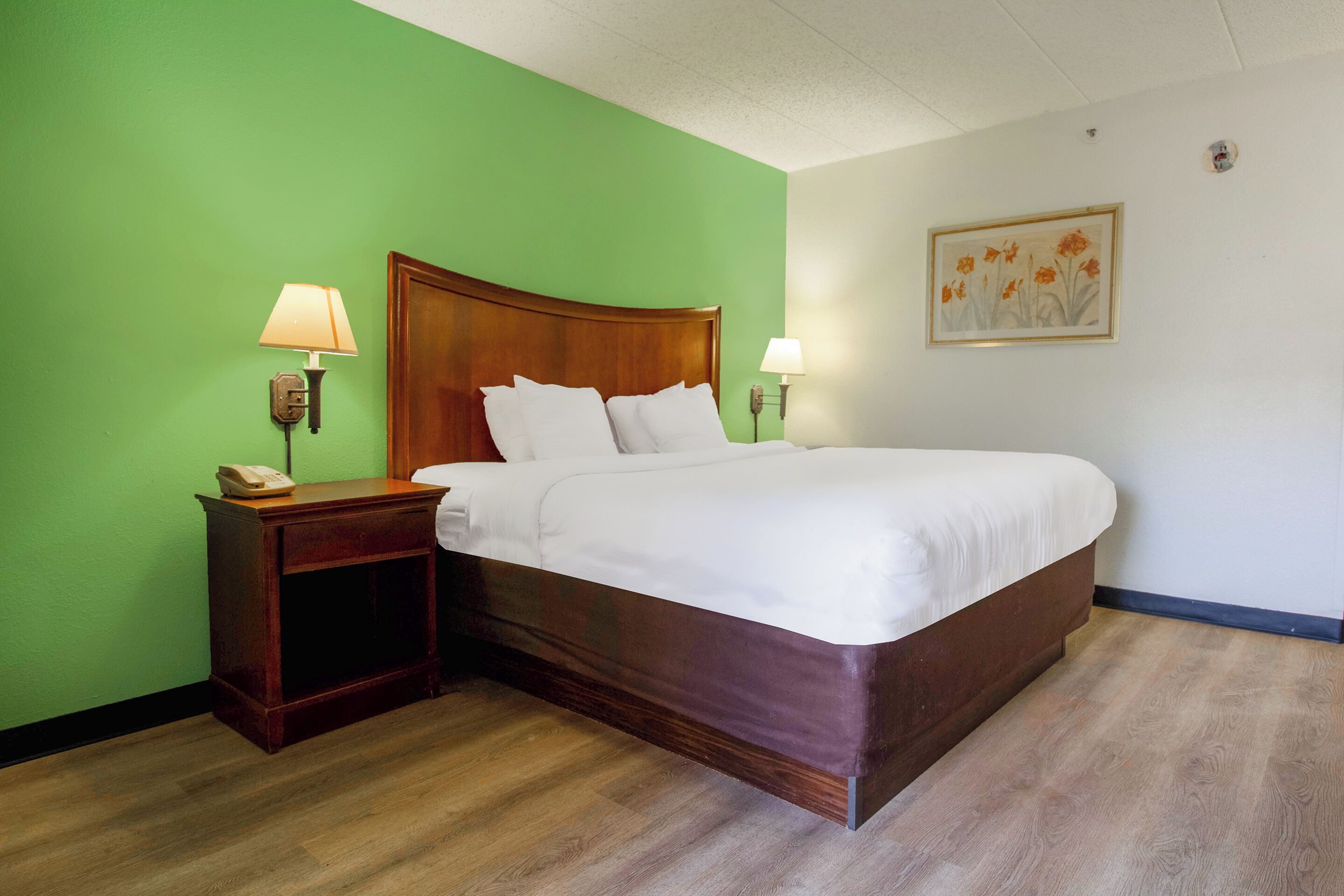 Foto - Tulsa Square Hotel Central, I-44 By OYO