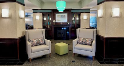 Troy Inn & Suites