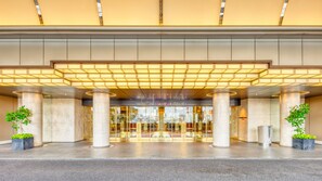 Entrada al alojamiento