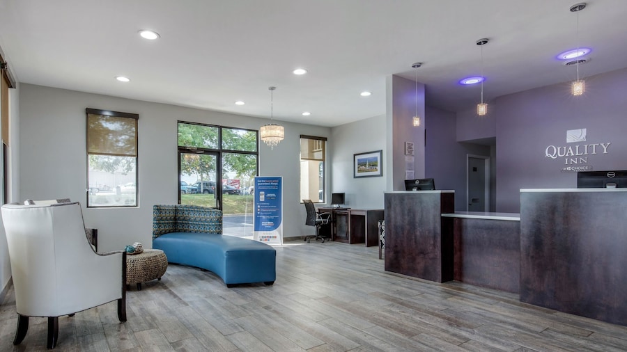 Quality Inn Athens I-65 / Huntsville Area West