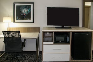 Desk, iron/ironing board, free WiFi, bed sheets