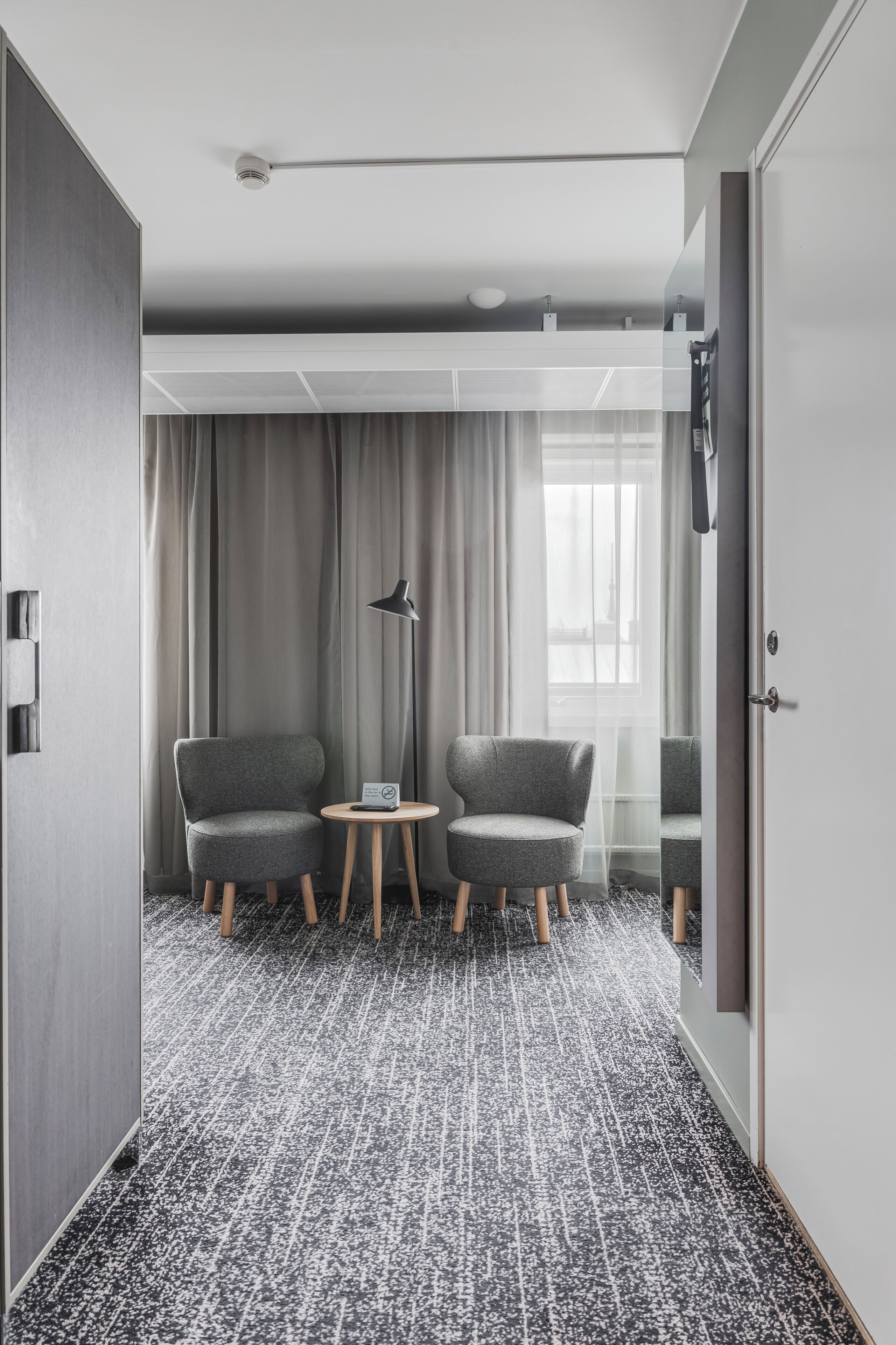 Habitación Deluxe con 2 camas individuales, 2 camas individuales, no fumadores | Escritorio y espacio para trabajar con un portátil