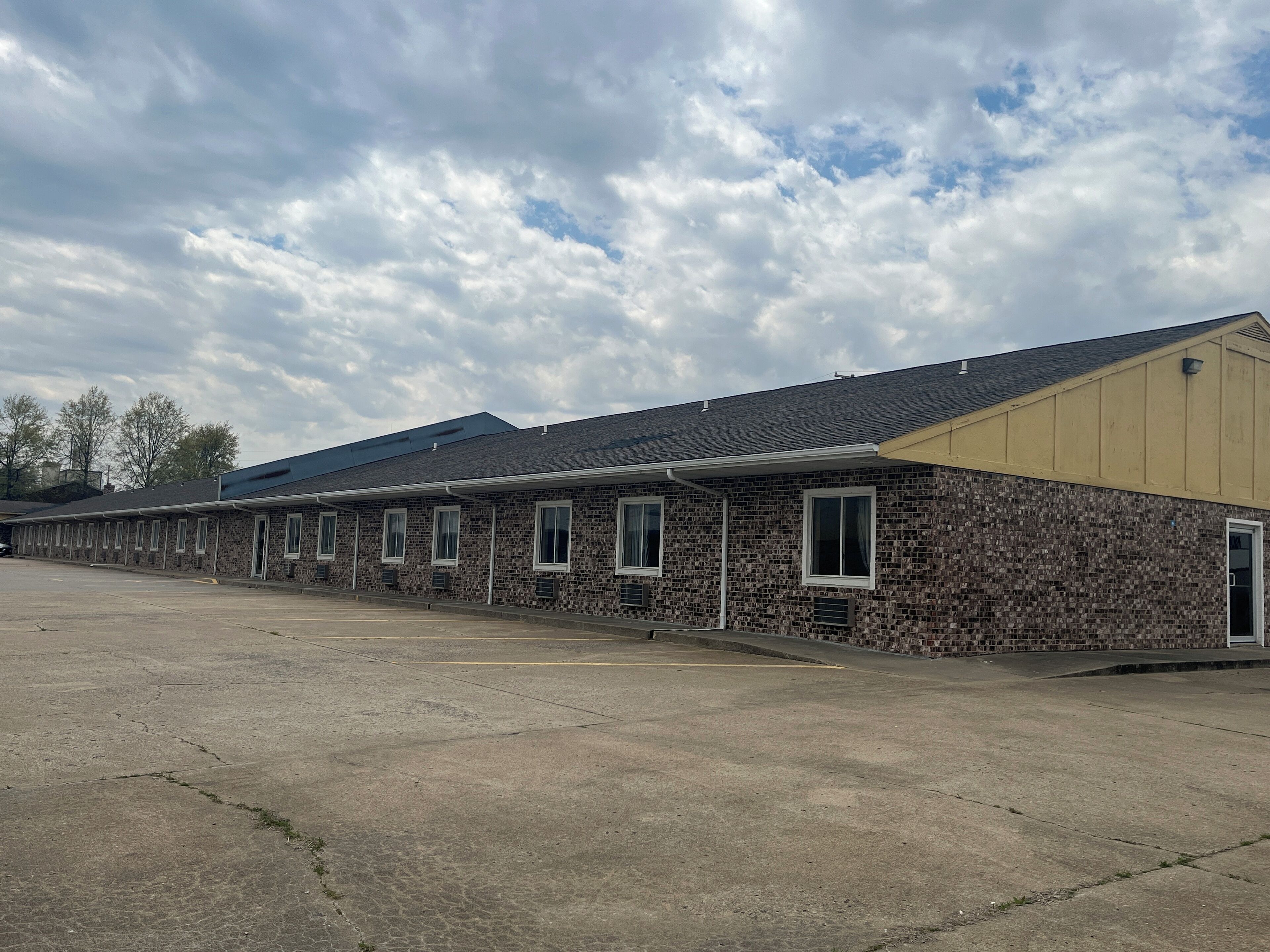 children’s play area – outdoor