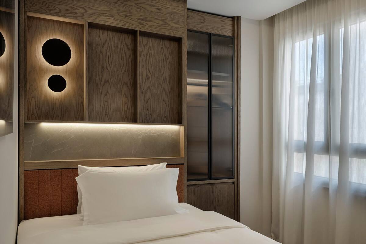 Nest | 高級寢具、羽絨被、Select Comfort 床墊、迷你吧