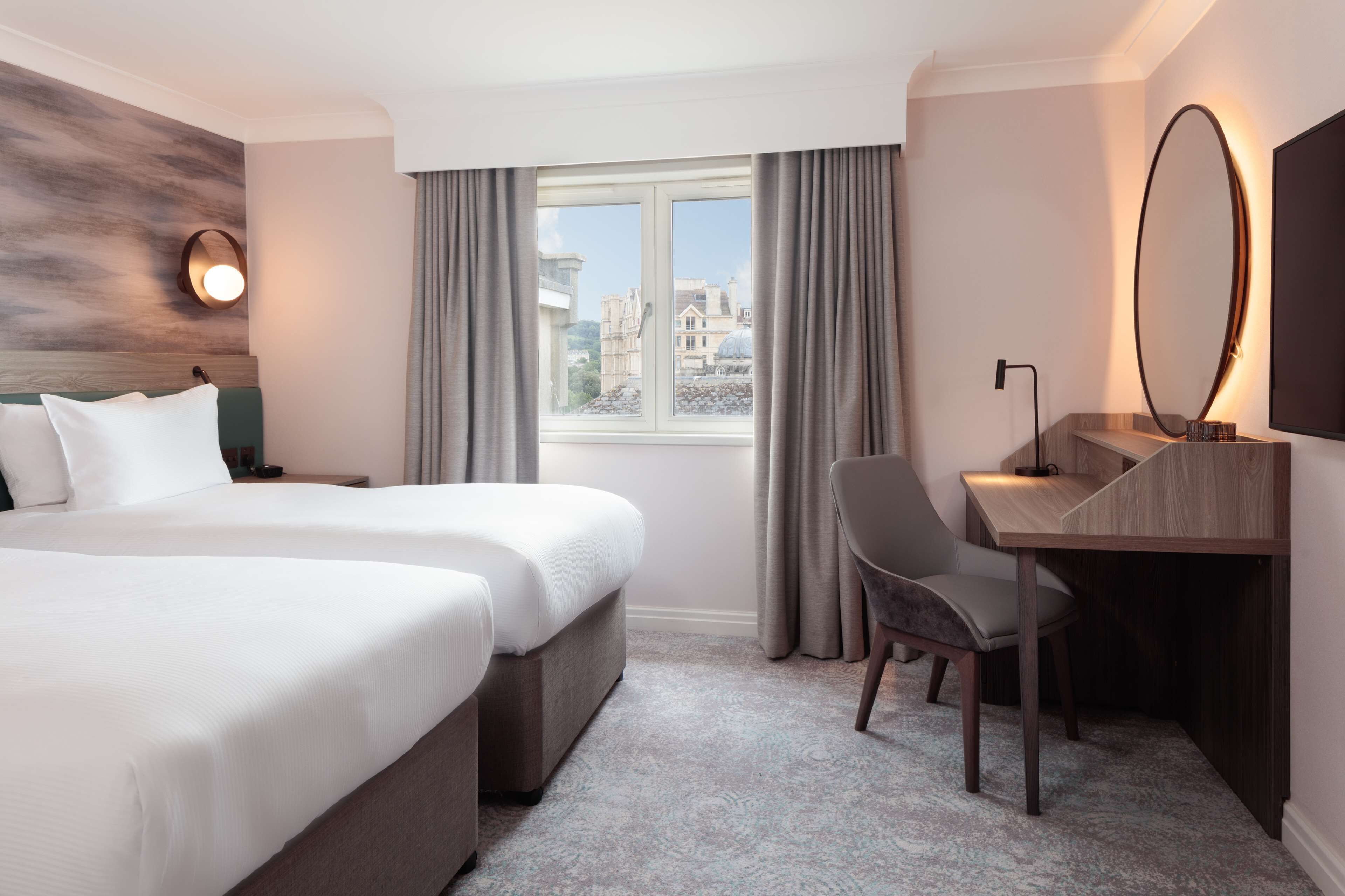 Foto - DoubleTree by Hilton Bath