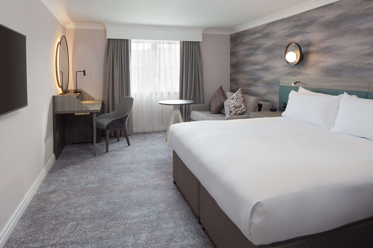 Superior Room, 1 King Bed with Sofa bed