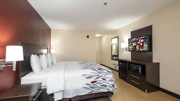 1 bedroom, blackout drapes, free WiFi, bed sheets