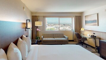 Premium Room, 1 King Bed (Premium Executive King)