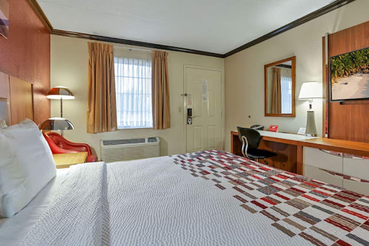 Desk, blackout curtains, iron/ironing board, free WiFi