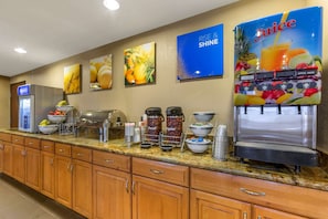 Free daily continental breakfast