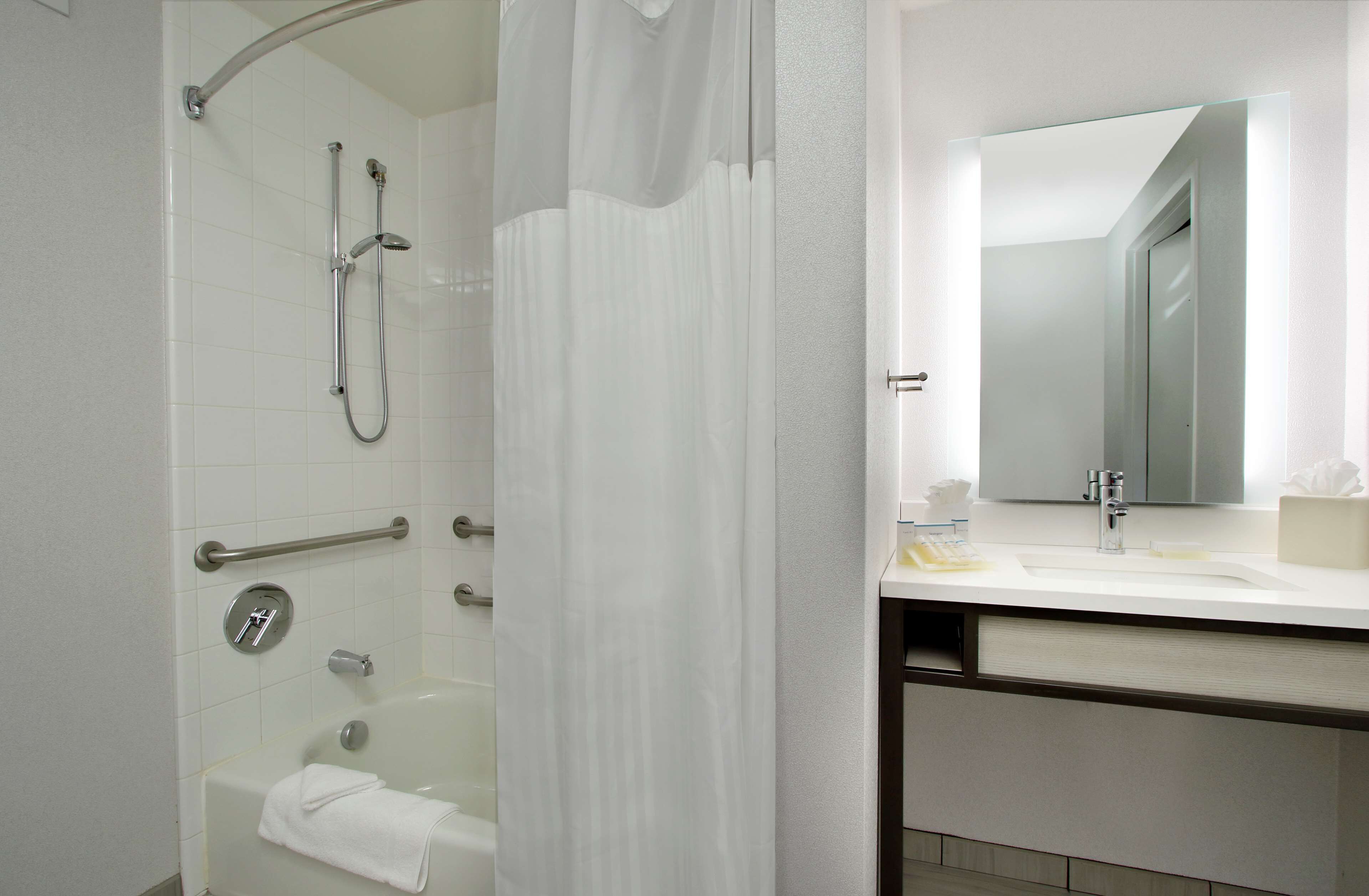 Photo - Hilton Garden Inn Columbus-University Area