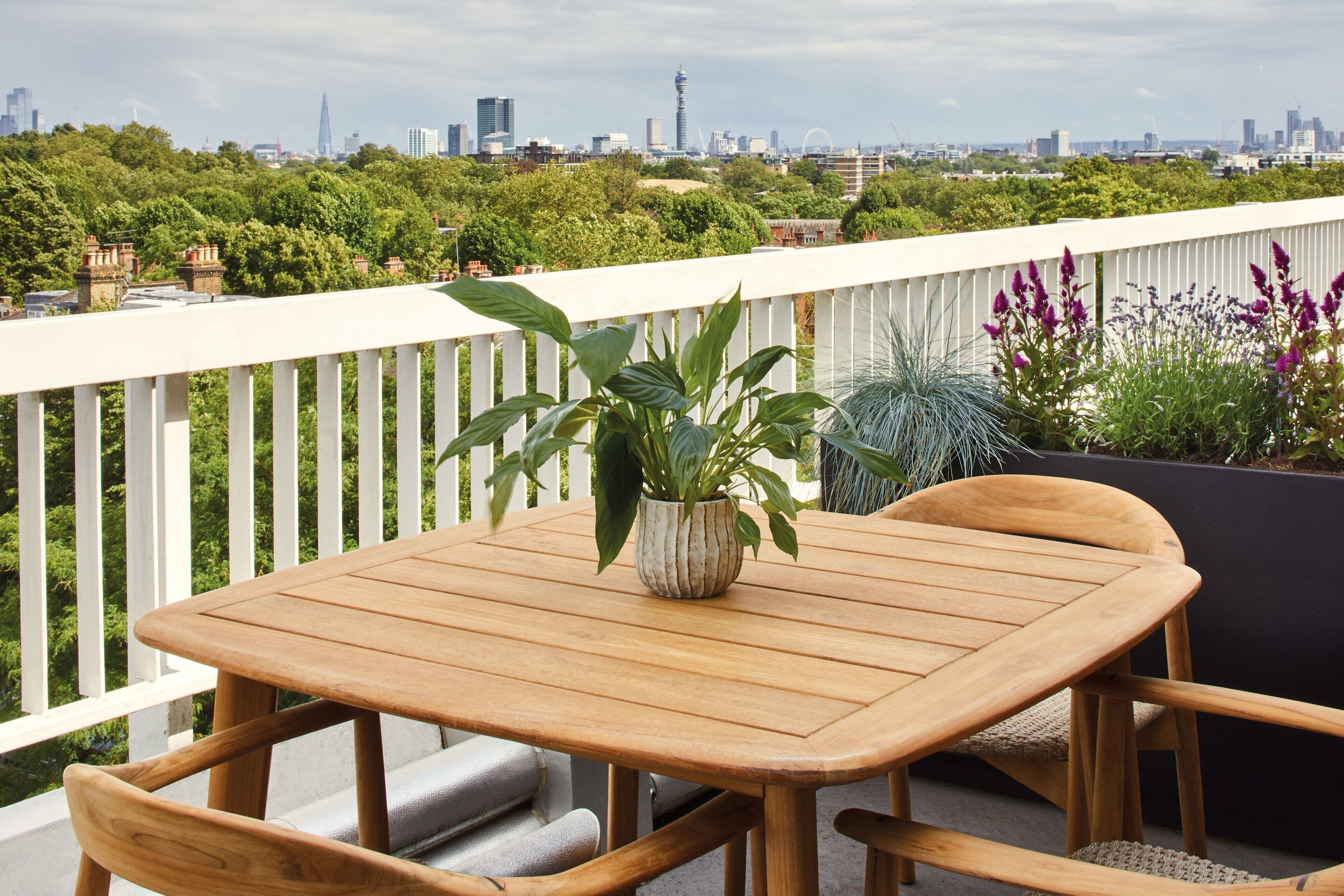 junior suite, 1 king bed | terrace/patio