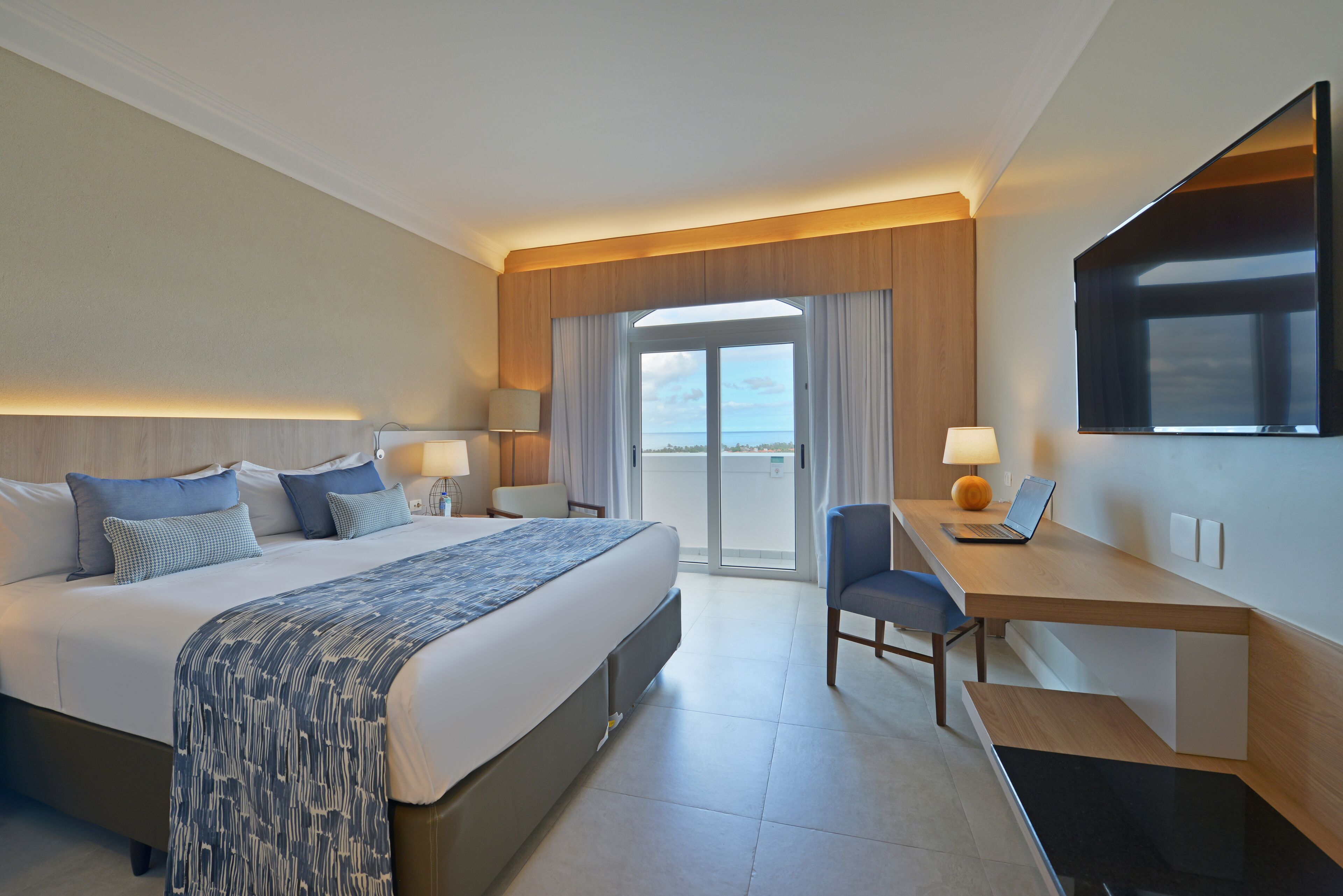 Chambre Premium | Minibar, coffres-forts dans les chambres, bureau, chambres insonorisées