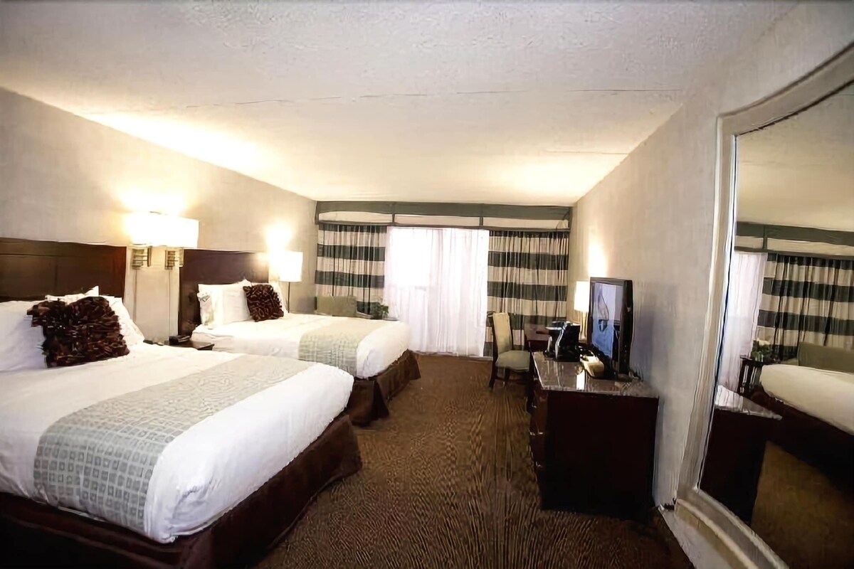 Standard Room with 2 Double Beds
