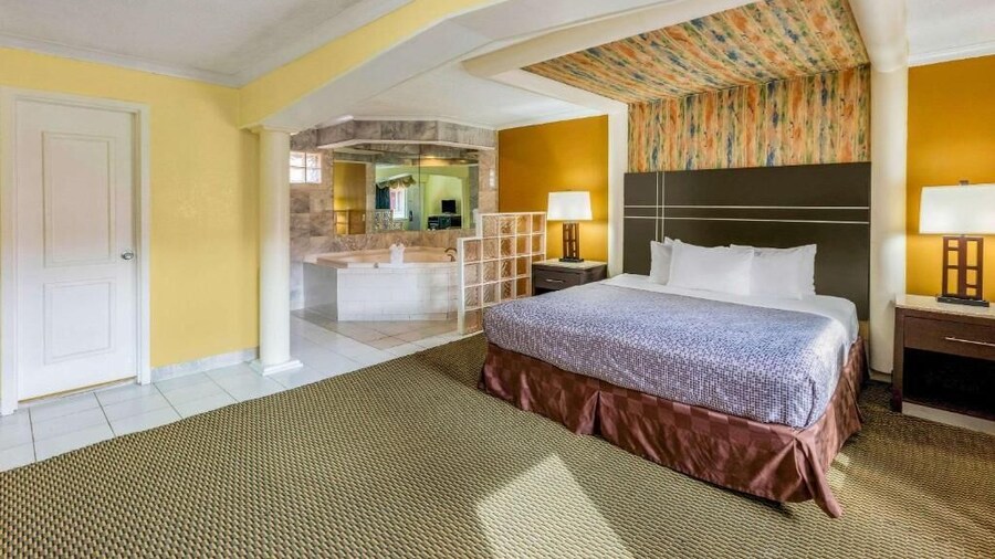 AC Lodge by Beach and Boardwalk