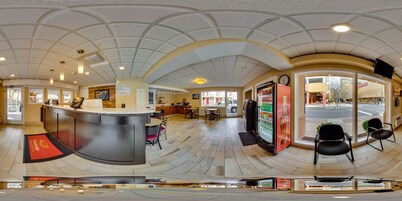 Econo Lodge Beach and Boardwalk