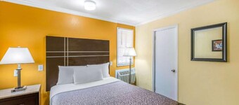 AC Lodge by Beach and Boardwalk