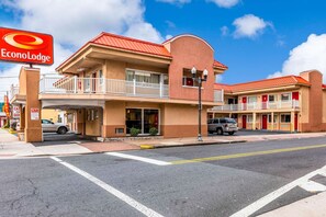 Exterior - Econo Lodge Beach and Boardwalk (Atlantic City)