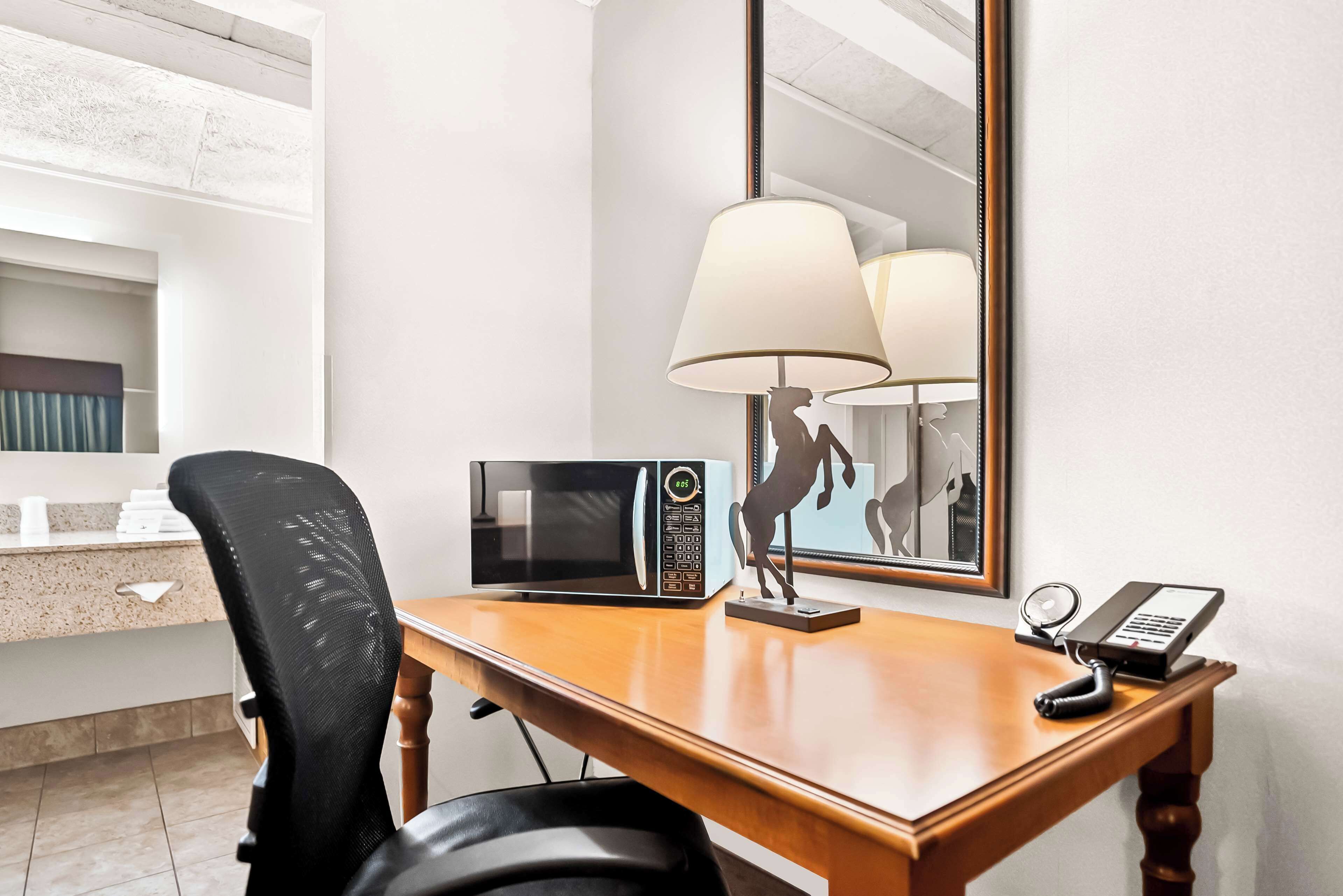 standard room, 1 king bed, non smoking, refrigerator & microwave | hypo-allergenic bedding, desk, laptop workspace, blackout curtains