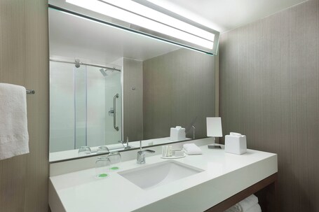 Courtyard by Marriott Toronto Northeast Markham - Image 21