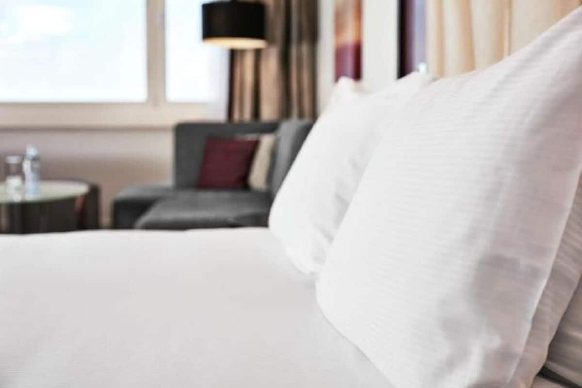 Hochwertige Bettwaren, Minibar, Zimmersafe, Schreibtisch