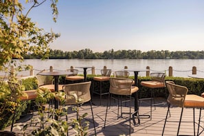 Breakfast served, local and international cuisine, alfresco dining