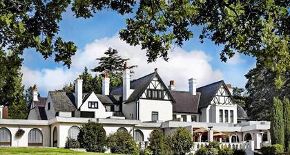 Hilton Cobham