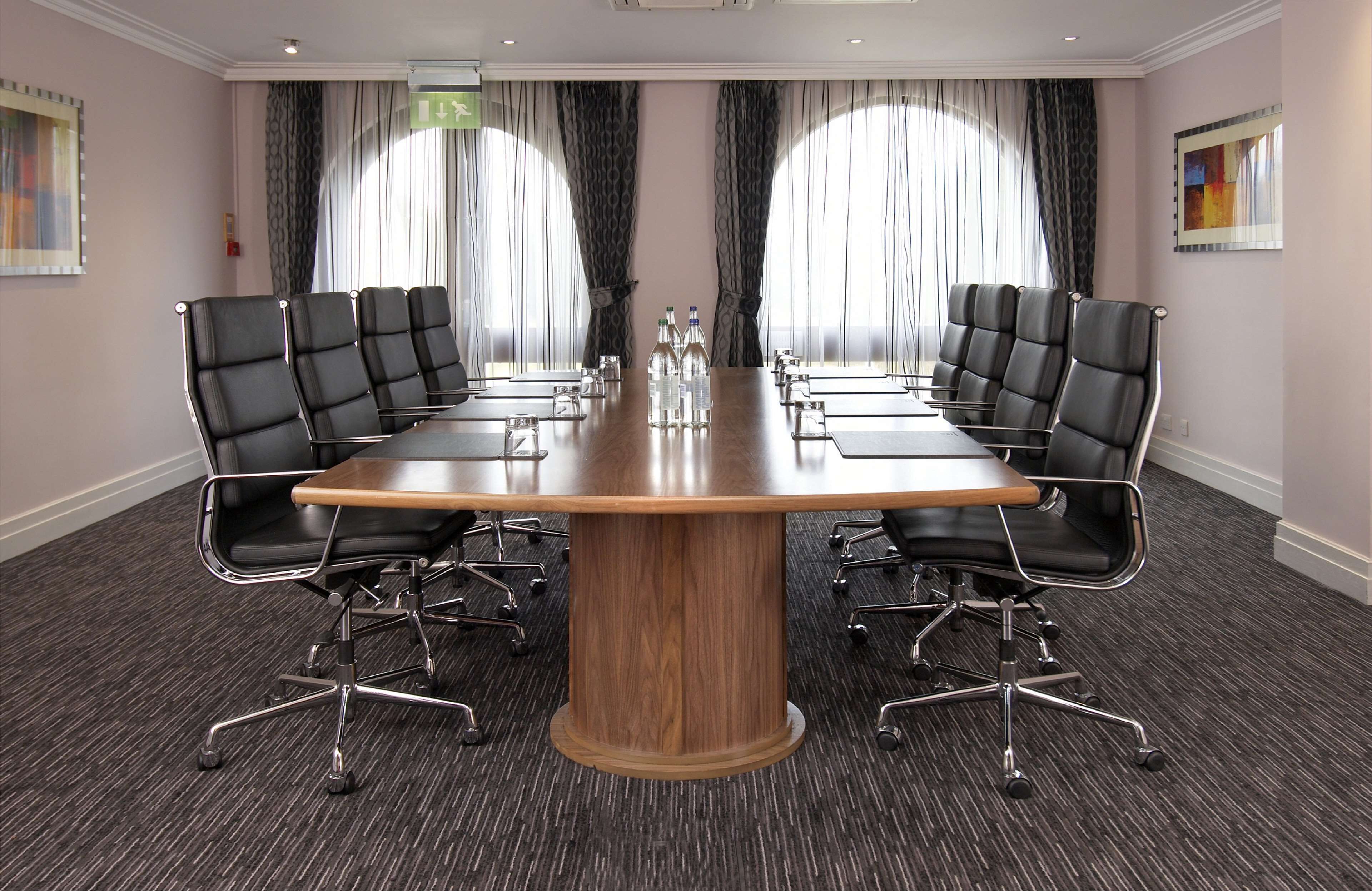 Photo - Hilton Cobham