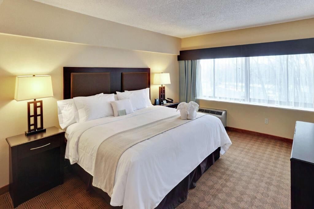 In-room safe, desk, blackout curtains, iron/ironing board