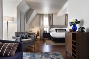 Egyptian cotton sheets, premium bedding, pillow-top beds