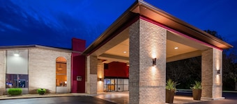Best Western Plus North Canton Inn & Suites
