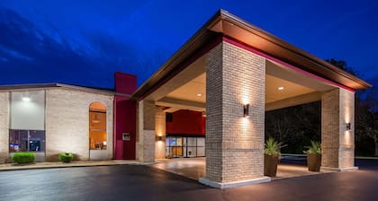 Best Western Plus North Canton Inn & Suites