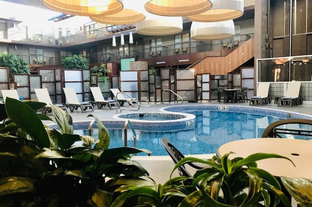 Delta Hotels by Marriott Calgary South