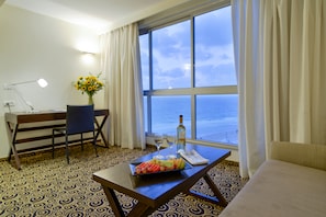 Deluxe Room, Sea View | Beach/ocean view