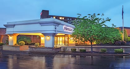 Sheraton Harrisburg Hershey Hotel