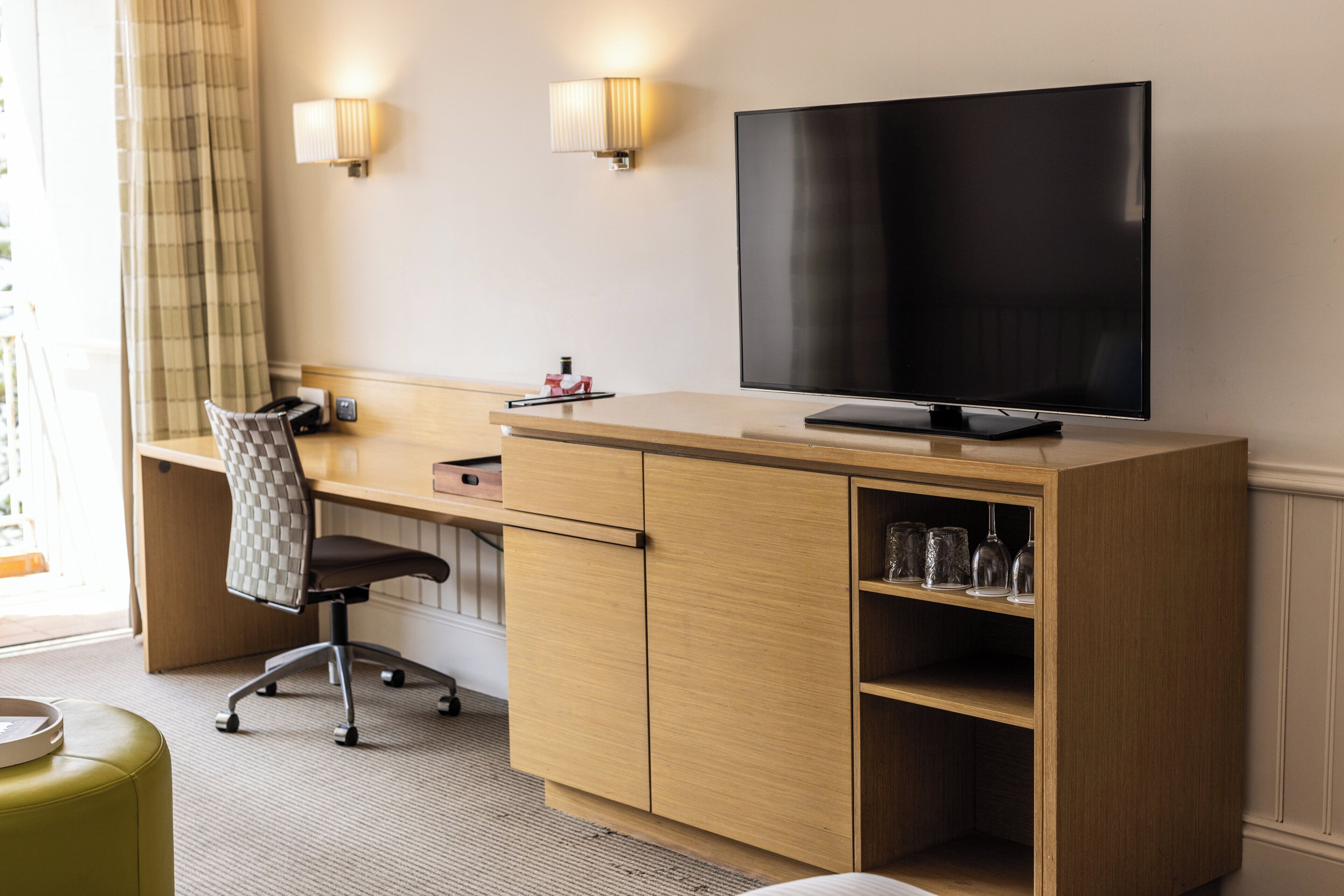 1 bedroom, premium bedding, in-room safe, desk