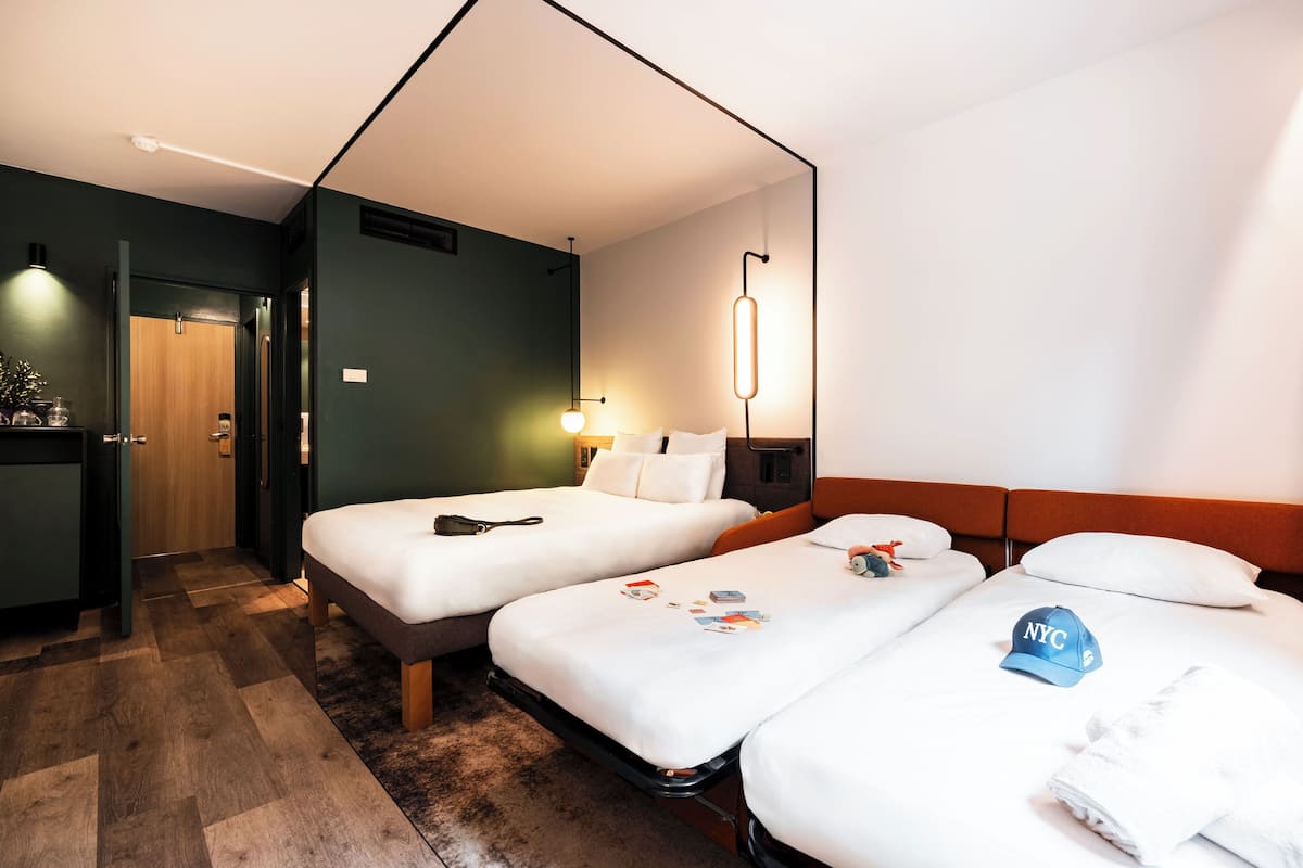Standard Room, 1 Double Bed with Sofa bed
