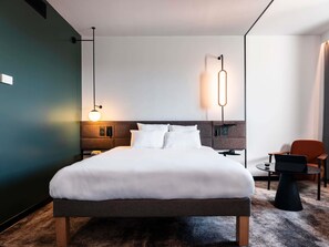 Premium bedding, memory foam beds, in-room safe, desk - Novotel Atria Nimes Centre (Nîmes)