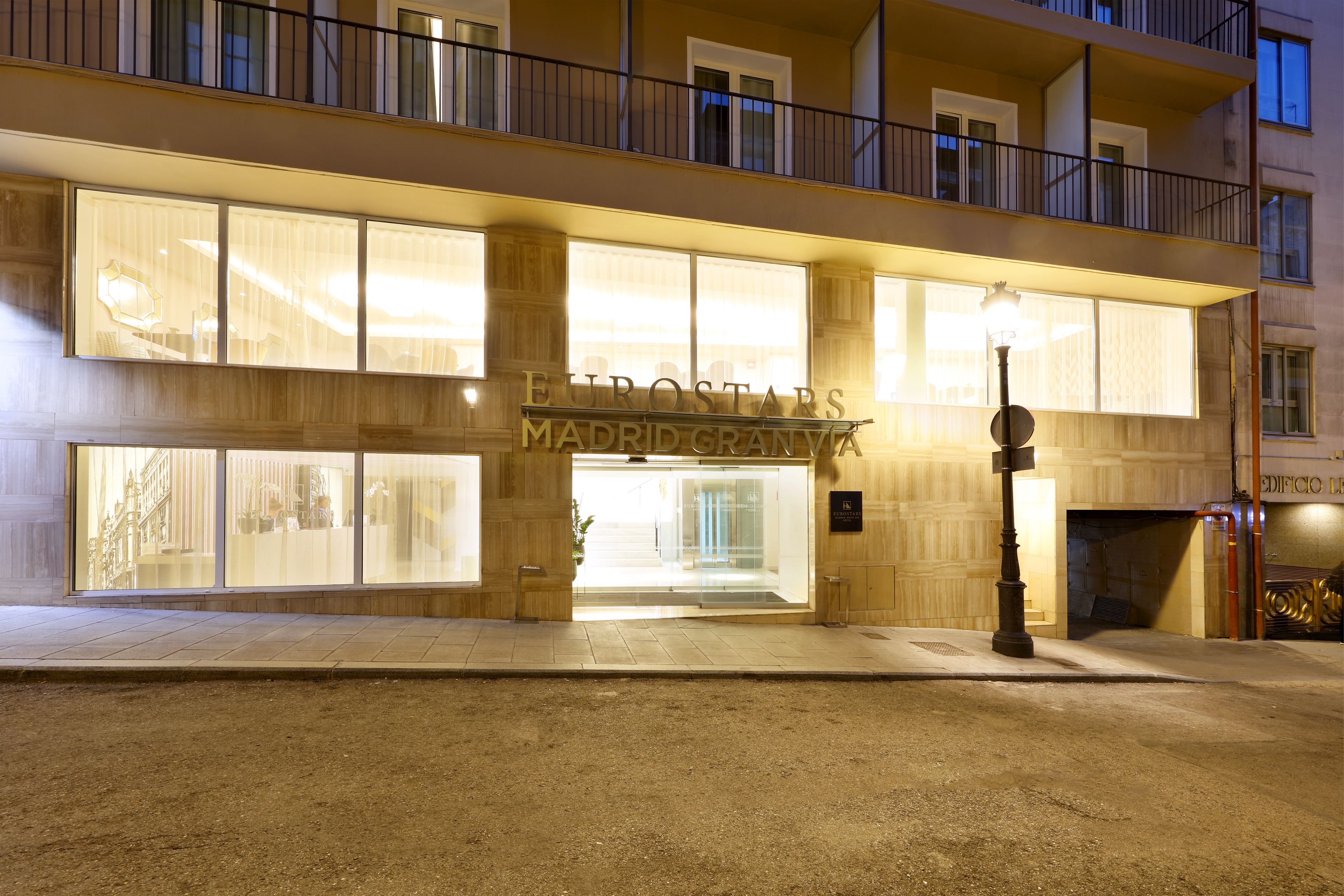 숙박 시설 정면