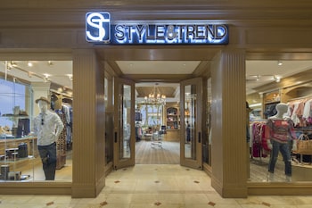Gift shop at The San Luis Resort, Spa & Conference Center