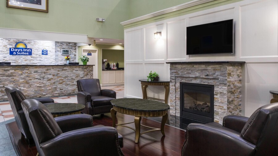 Days Inn by Wyndham Columbus East Airport