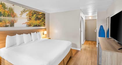 Days Inn by Wyndham Columbus East Airport