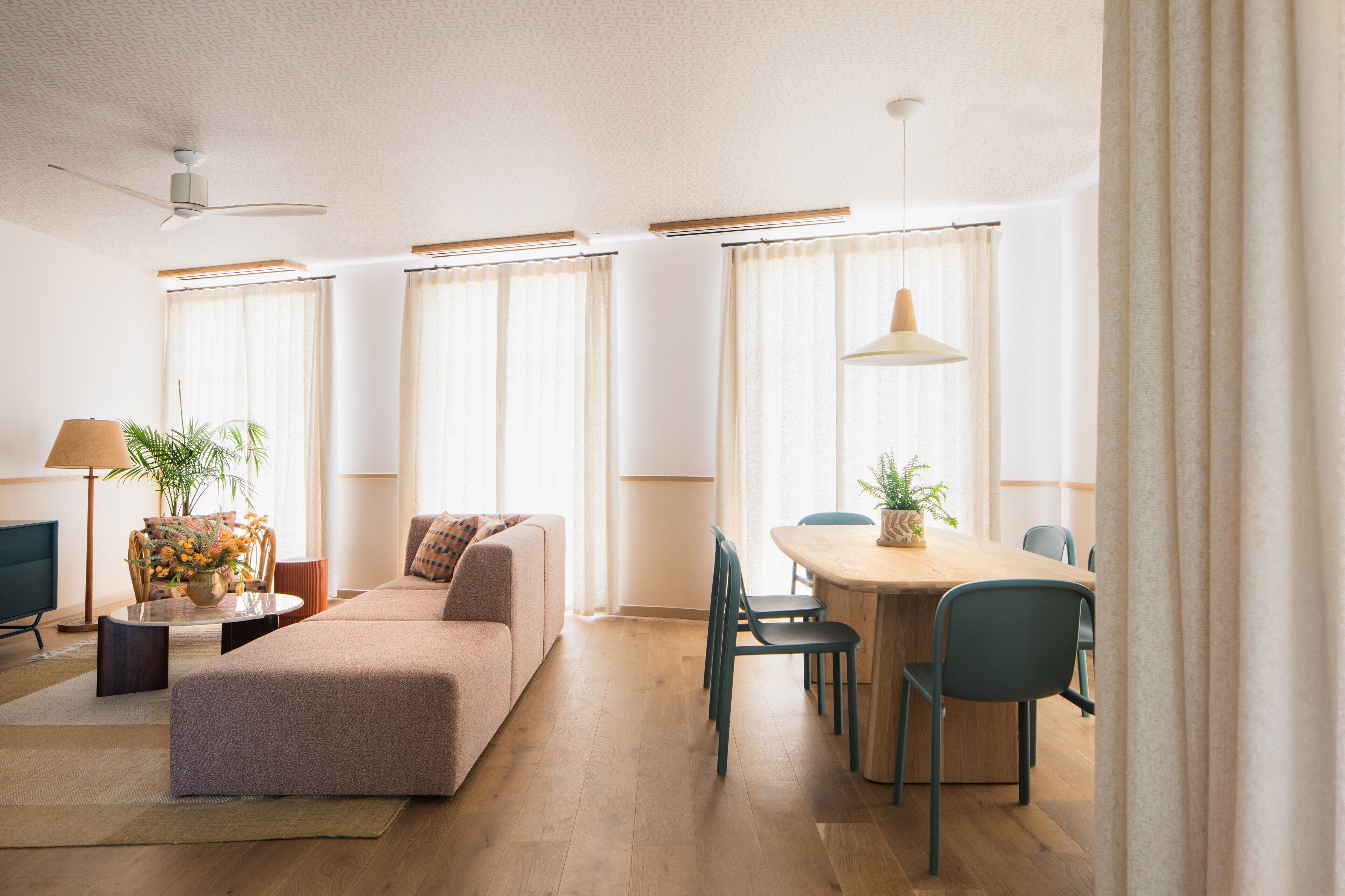 suite, 1 king bed | premium bedding, pillow-top beds, in-room safe, desk