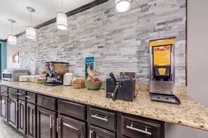 Breakfast area - Quality Inn Siloam Springs West (Siloam Springs)