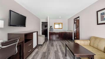 Desk, iron/ironing board, rollaway beds, free WiFi