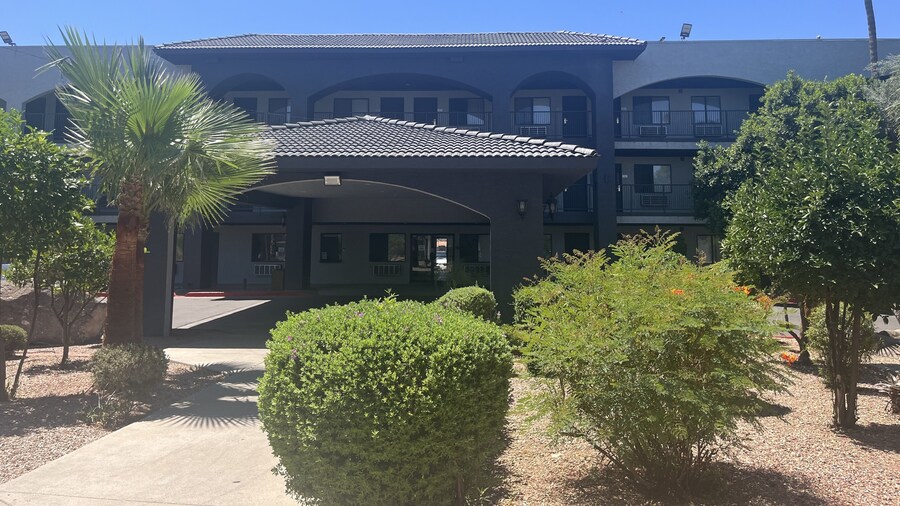 Ocotillo Apartments & Hotel